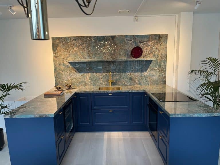 MRsauna-puusepantyot-kalusteasennus-keittio-sisaremontit-Uusimaa-Helsinki-Espoo-Vantaa-Nurmijarvi-Klaukkala-Tuusula-Kirkkonummi-1