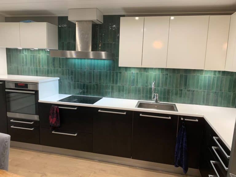 MRsauna-puusepantyot-kalusteasennus-keittio-sisaremontit-Uusimaa-Helsinki-Espoo-Vantaa-Nurmijarvi-Klaukkala-Tuusula-Kirkkonummi-3