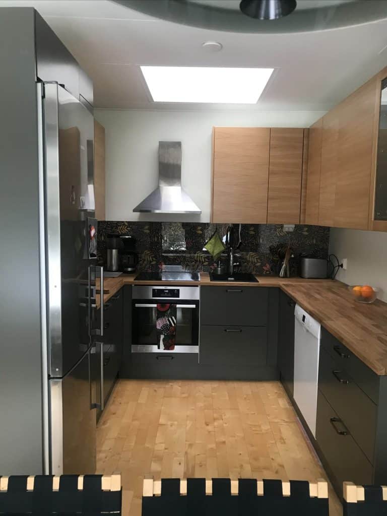 MRsauna-puusepantyot-kalusteasennus-keittio-sisaremontit-Uusimaa-Helsinki-Espoo-Vantaa-Nurmijarvi-Klaukkala-Tuusula-Kirkkonummi-9